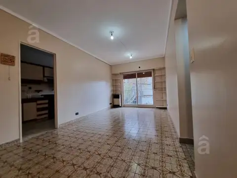 Departamento en Venta en Villa Ballester - 3 Ambientes amplios - Excelente ubicación.
