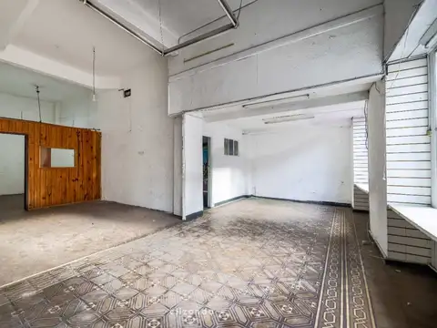 ALQUILER LOCAL COMERCIAL EN CENTRO
