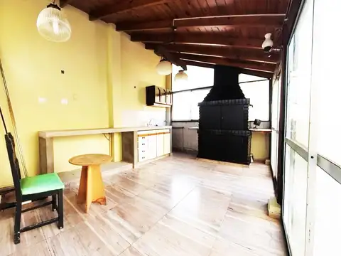 Depto Tipo Casa en Venta en Urquiza R, USD 185.000