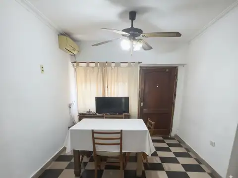 CASA EN VENTA LA PLATA
