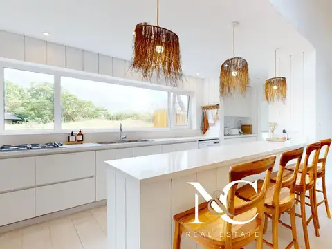Casa en venta en Costa Esmeralda con gas natural