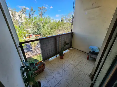 Departamento de 3 ambientes Barrio Macias Grupo 3 escalera 6
