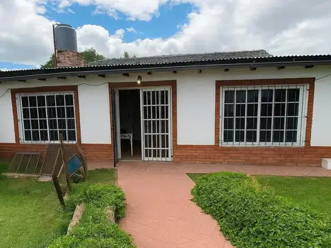 CASA EN VENTA, 4 AMBIENTES, LA REJA MORENO