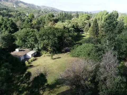 Venta casa quinta en bialet masse. 1 hectarea. Pileta. ABialet Massé – metros del rio y el centro.