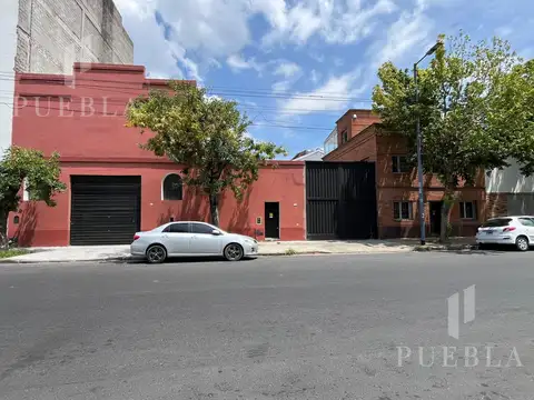 Galpón en alquiler- Parque Patricios