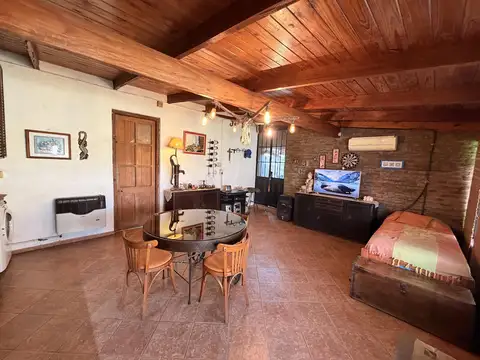 Casa 3 ambientes con 1 baño