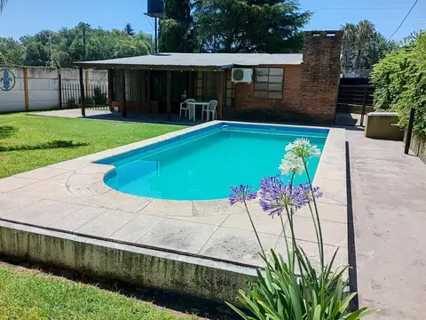 Casa en Ricardone de Un Dormitorio con Parque y Pileta