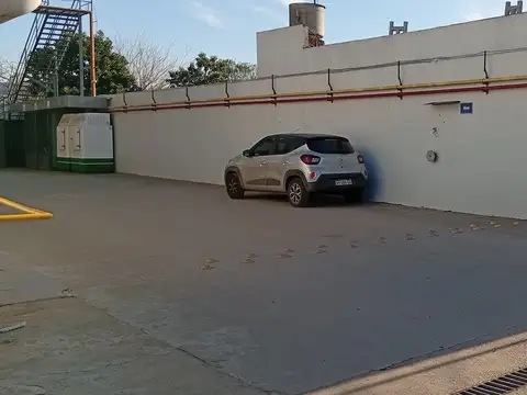 Estación de Servicio Libertad, Merlo