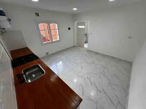 Depto Tipo Casa en Venta de 1 dormitorio