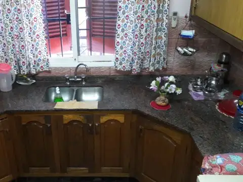 Casa 3 ambientes con 3 baños