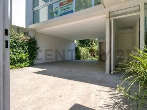 Casa en Venta en City Bell, USD 180.000
