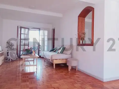Departamento en Venta de 6 ambientes