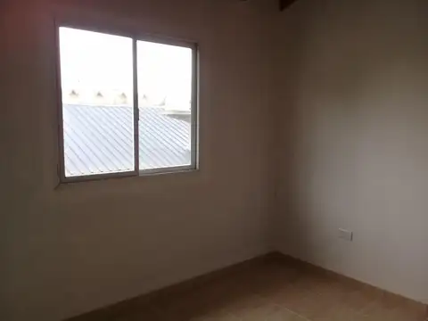 GRAN OPORTUNIDAD VENTA DE DUPLEX  En Calle 3 Bis Y 90 A Estrenar Mar Del Tuyu