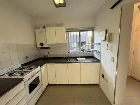 Depto Tipo Casa en Alquiler de 3 dormitorios