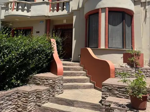 Excelente casa residencial de primer nivel