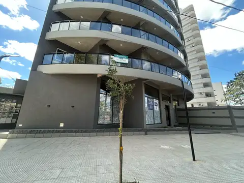 Local en Venta en Santos Lugares, USD 200.000