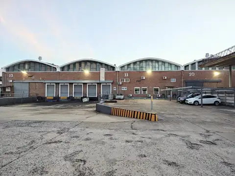 ALQUILER DEPOSITO INDUSTRIAL 3011 M2 CON SEGURIDAD OLIVOS SOBRE PANAMERICANA 