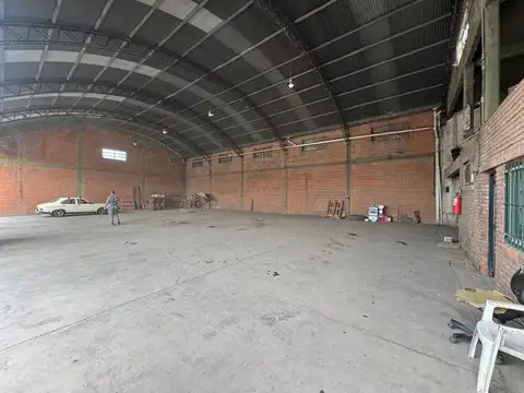 Ruta 8 y Mario Bravo