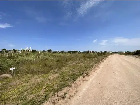 Terreno en Venta 65  mts Frente