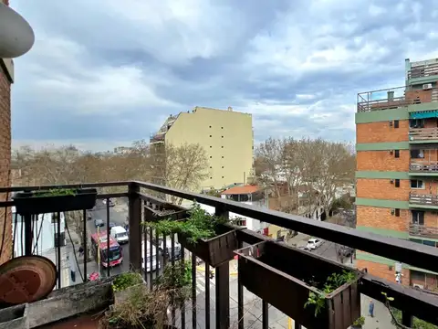 4 AMBIENTES VILLA DEL PARQUE SEMIPISO