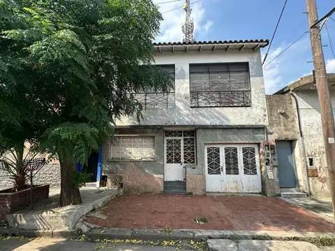 VENTA PH 5 AMB CON COCHERA A REFACC AVELLANEDA