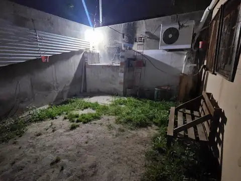 CASA EN VENTA-SAN MARTIN-MENDOZA