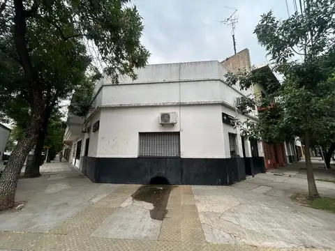 Terreno en venta en Boedo.
