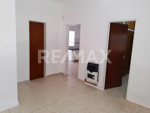 Depto Tipo Casa 4 ambientes con 3 baños