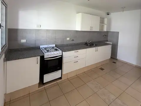 Casa en Alquiler de 3 dormitorios