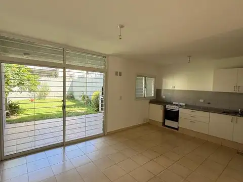 ALQUILO DUPLEX 3 DORM. EN  B° NUEVO URCA