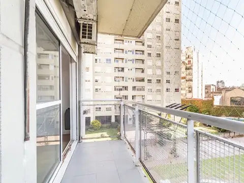 TRES AMB. TORRES ABASTO SEG. 24 HS PISCINA PARQUE
