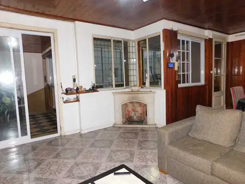 Depto Tipo Casa en Venta de 4 ambientes