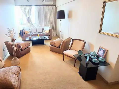 Departamento en Venta en Flores, USD 130.000