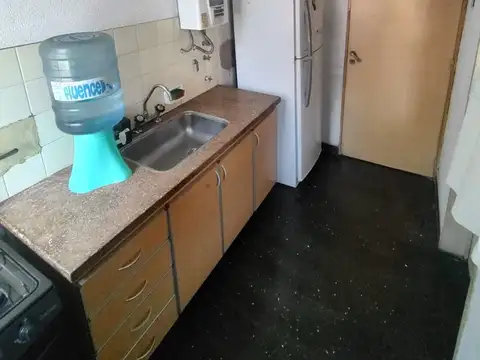 Departamento en Venta en Pompeya, USD 40.000