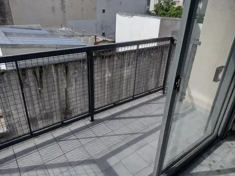 APTO CREDITO 2 amb comodos con balcon
