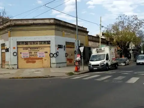 Local Comercial de 220 m² en Esquina
