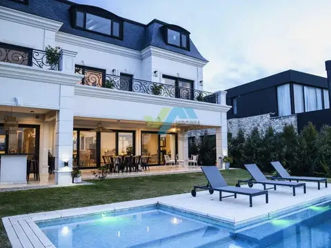 Casa  en Venta en Casas del Lago, Portezuelo, Nordelta