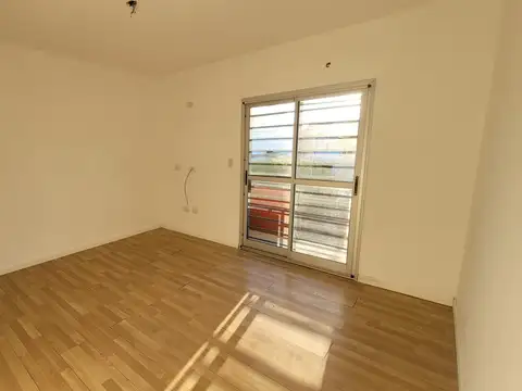 Departamento en Alquiler en Don Bosco, $ 550.000