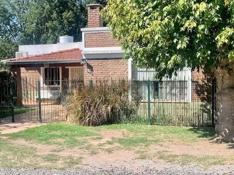 Casa en Alquiler en Villa Elisa, $ 1.700.000