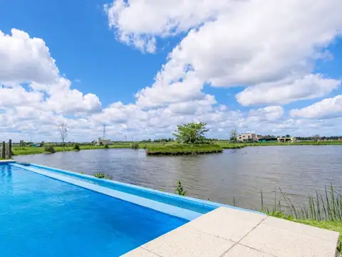 Terreno en Venta en Laguna Azul, USD 20.000