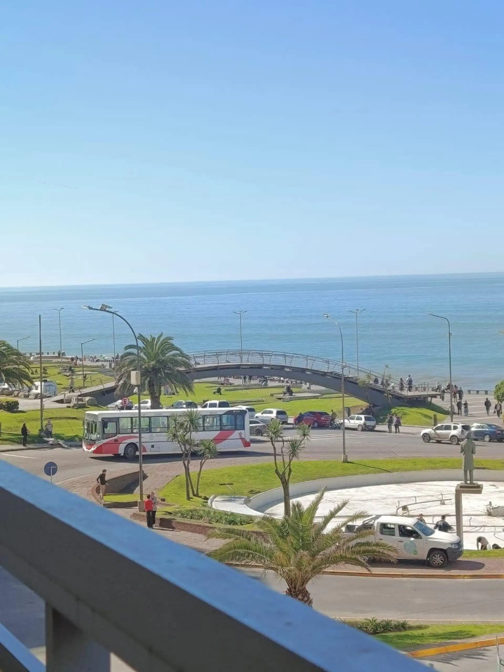 Monoambiente amoblado con vista al mar, 32.50m² — Punta Iglesia