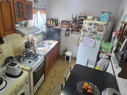Depto Tipo Casa 5 ambientes con 2 baños