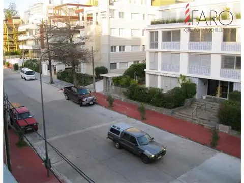 Departamento 4 ambientes con 3 baños