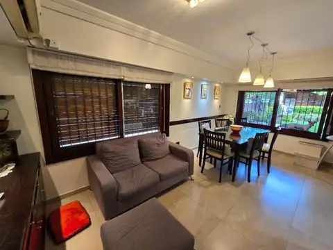 Duplex En Venta En Villa Sarmiento