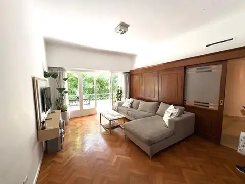 Casa 6 ambientes con 3 baños