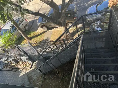 Depto Tipo Casa en Alquiler de 4 ambientes