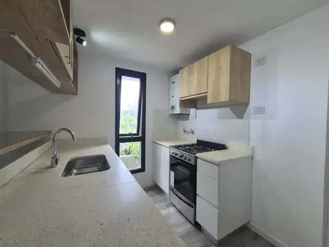 Alquiler departamento de un dormitorio con balcon