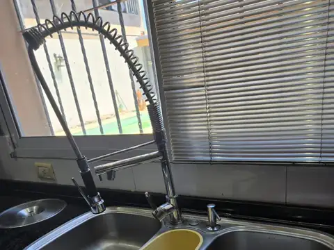 Hermoso Chalet 4 ambientes en venta en La Tablada