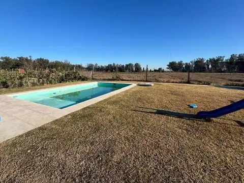 Casa 5 ambientes con 3 baños