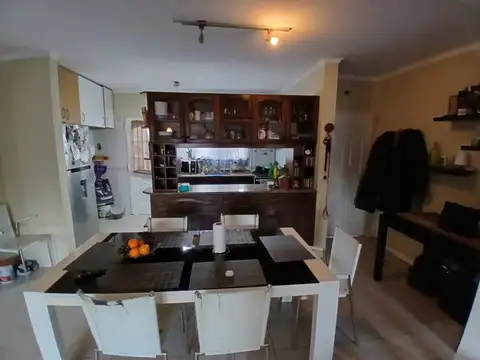 VENTA DTO. 4 AMBIENTES- VILLA BOSCH - PATIO Y BALCON